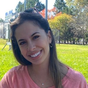 Meet your Posher, Fatima